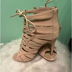 Heels blush pink size 7.5 ann Michelle